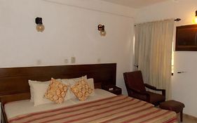 Whispering Palms Badagry 3*